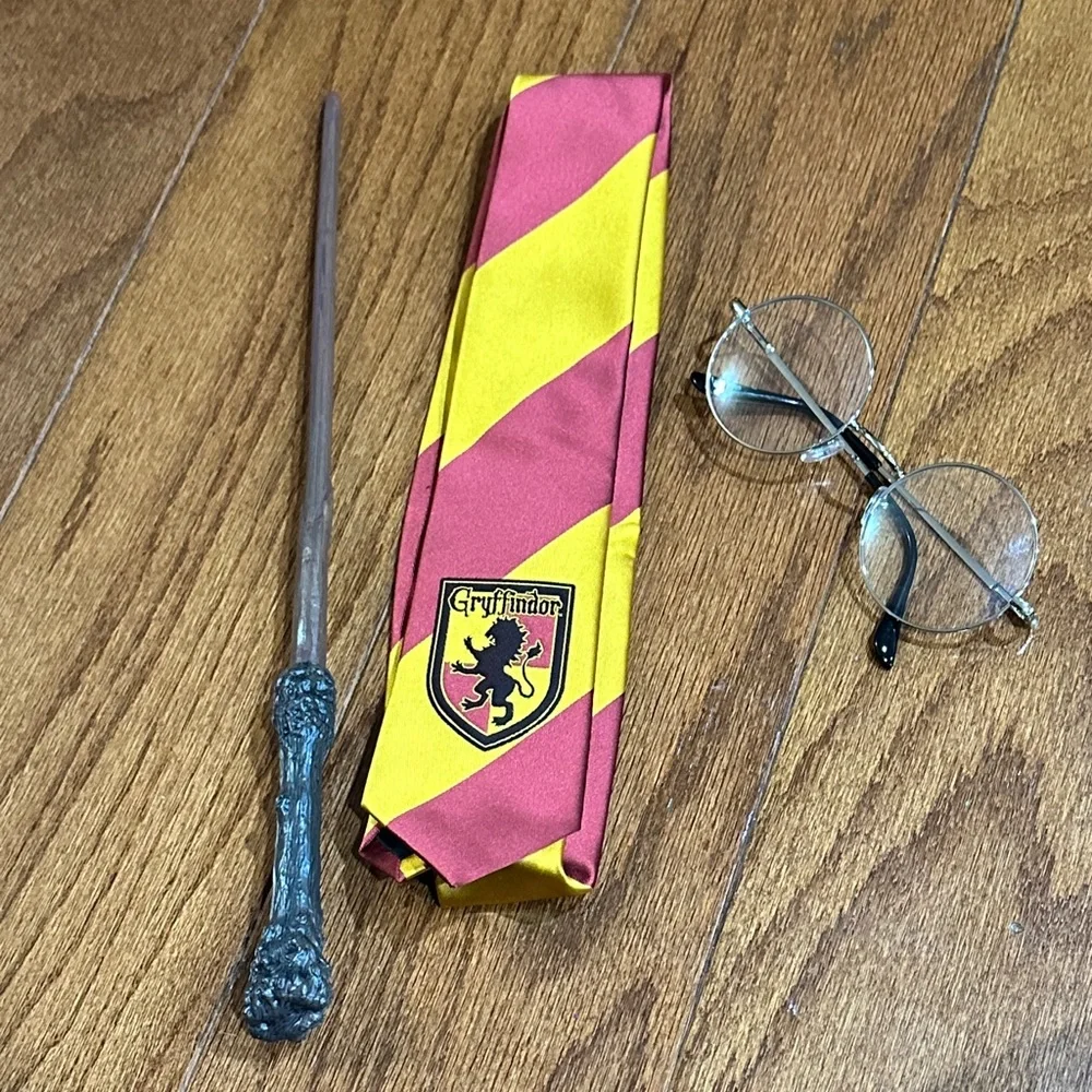 Gryffindor adult Tie – Harry Potter accessories set